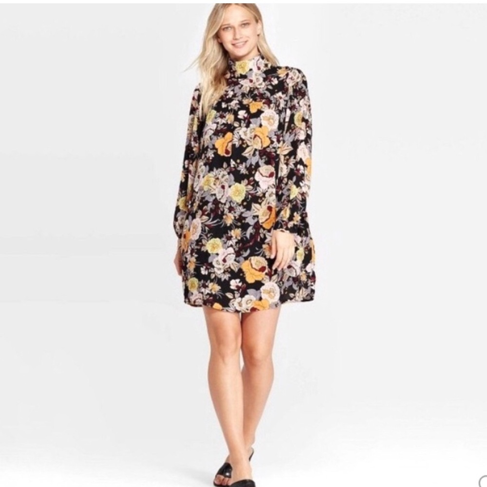 who what wear floral mini dress NWOT